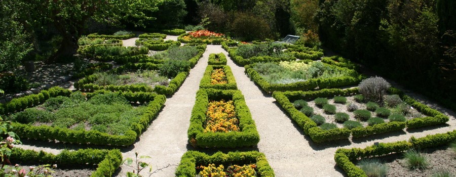 La-Garde-Adhémar_Le jardin des Herbes