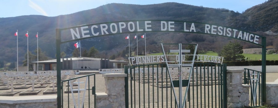 Vassieux-en-Vercors _La Nécropole de la Résistance