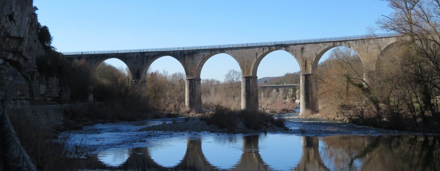 Vogüé_L'ancien viaduc ferroviaire de 1877