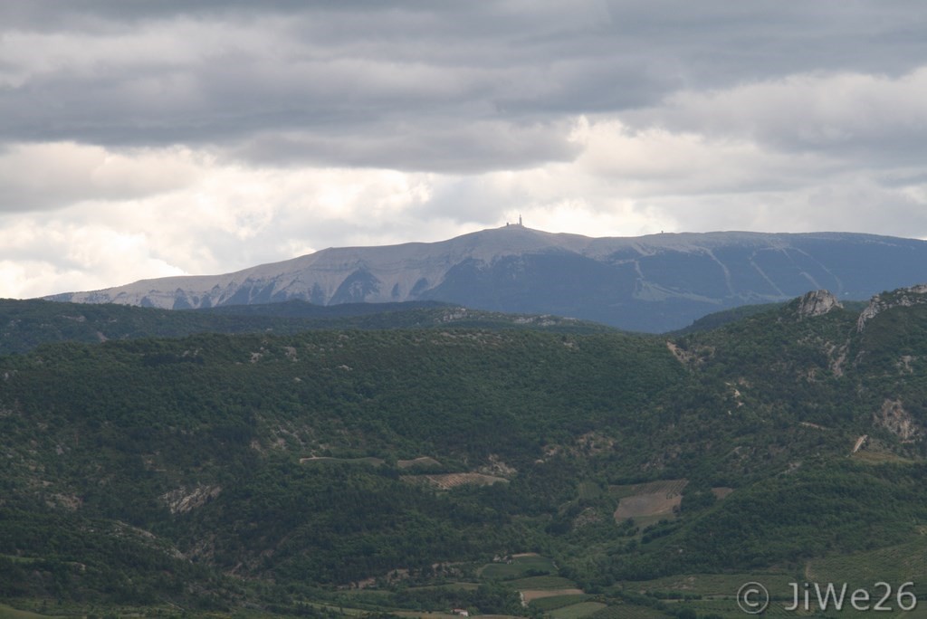 Panorama avec le Ventoux au fond