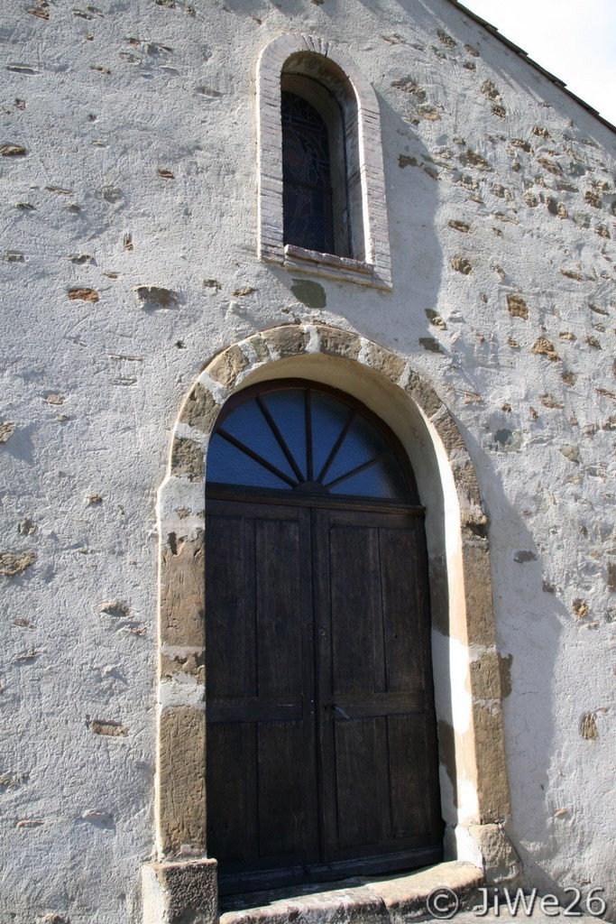 La porte de l'église