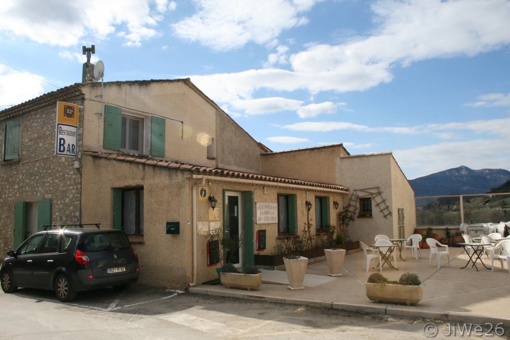 Restaurant - Bar de la place