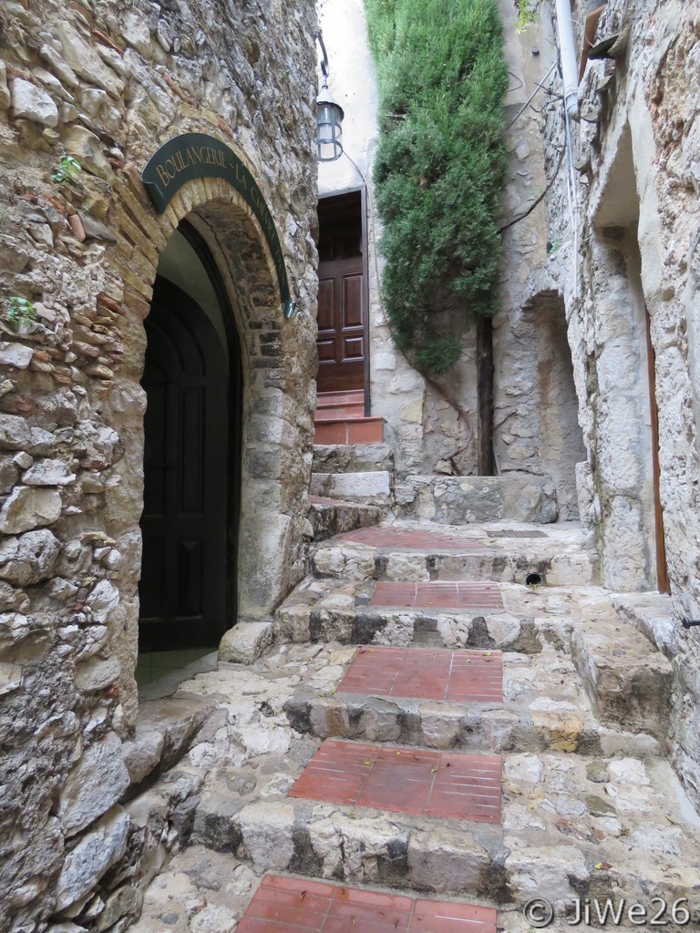 Petite ruelle de pierres