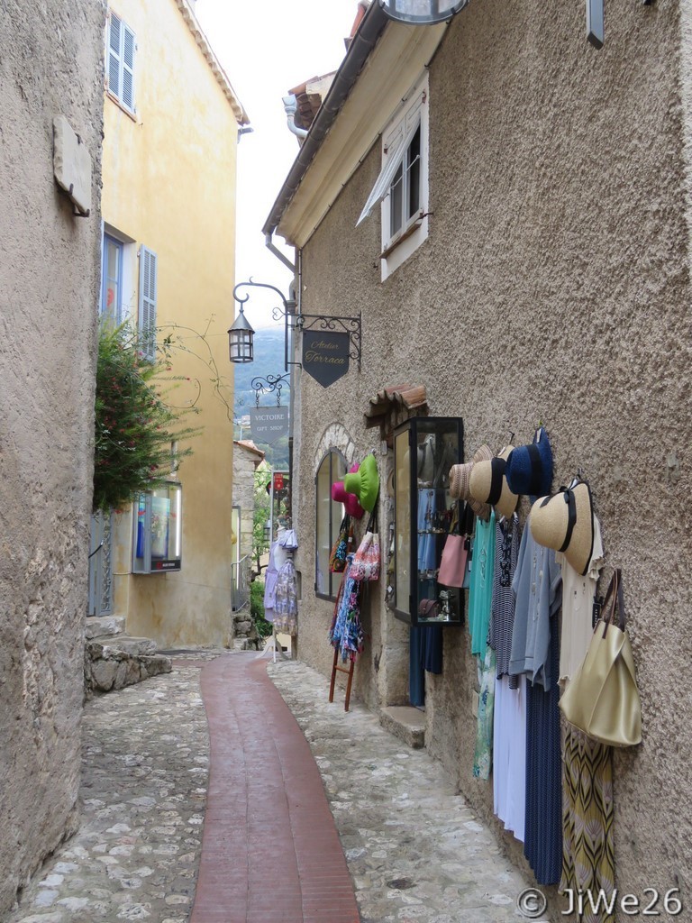 L'une des nombreuses petites boutiques d'artisanat