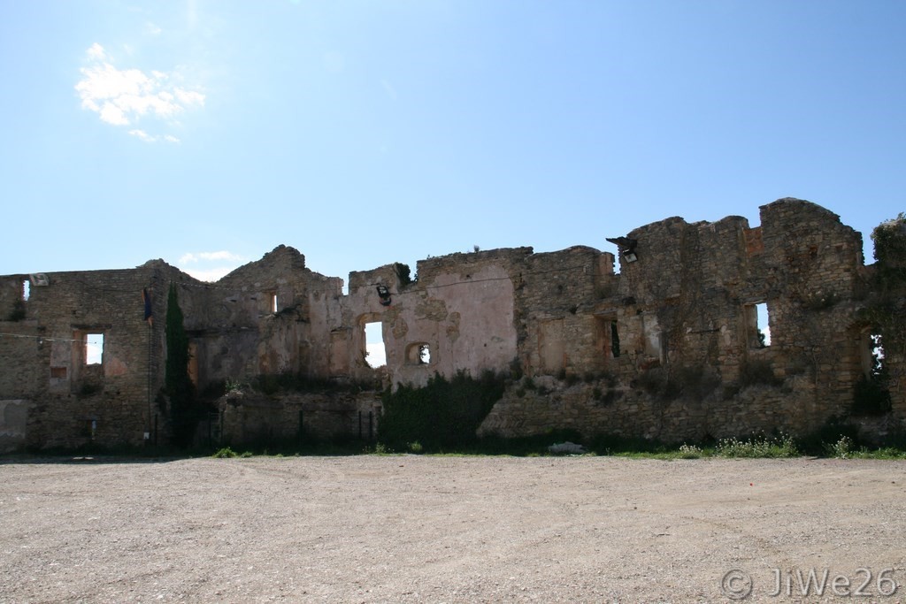 Vestiges du château féodal