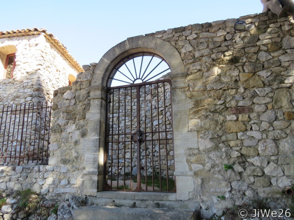 Entrée des Hospices ?
