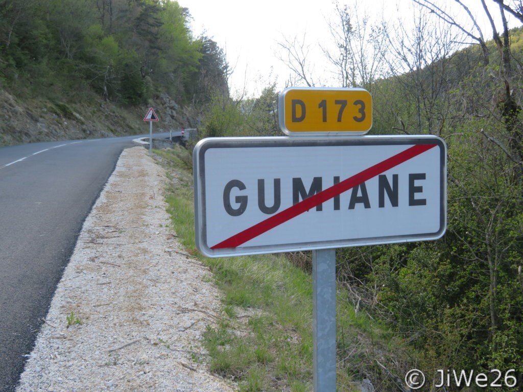 Et déjà nous quittons ce charmant petit village