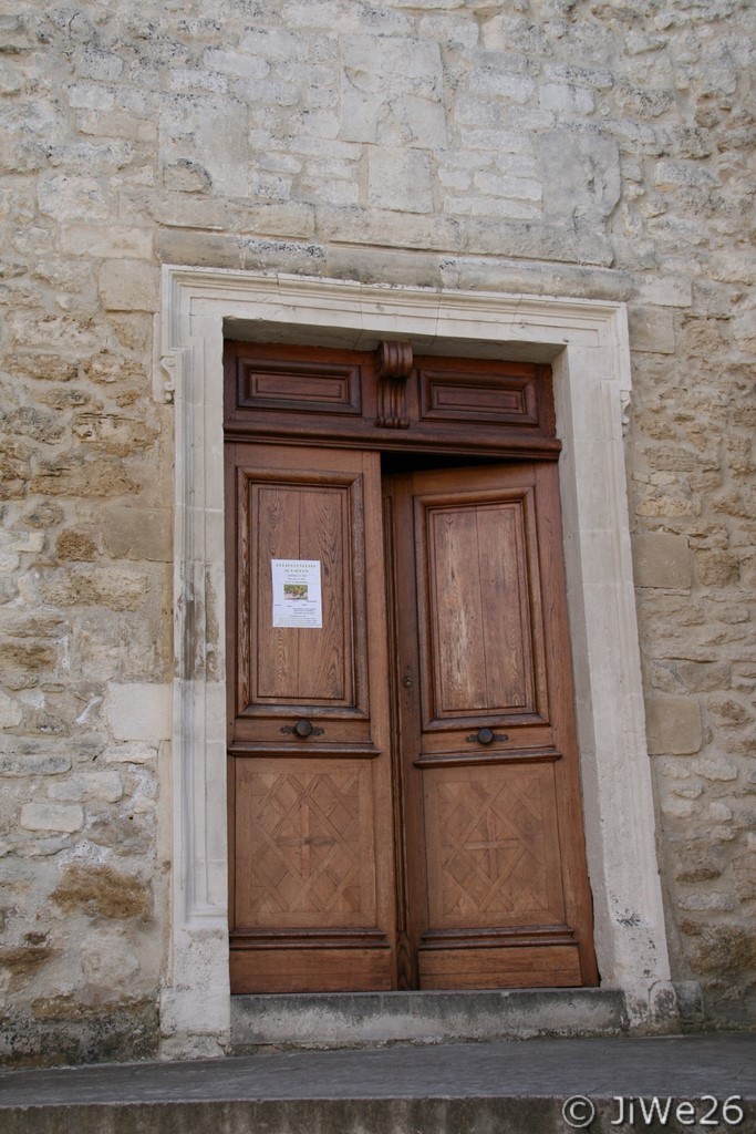 Entrée de l'église