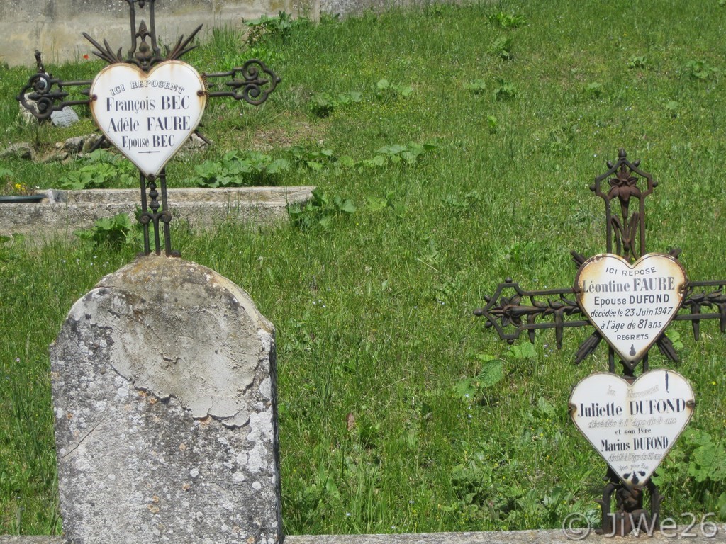 Quelques tombes très anciennes