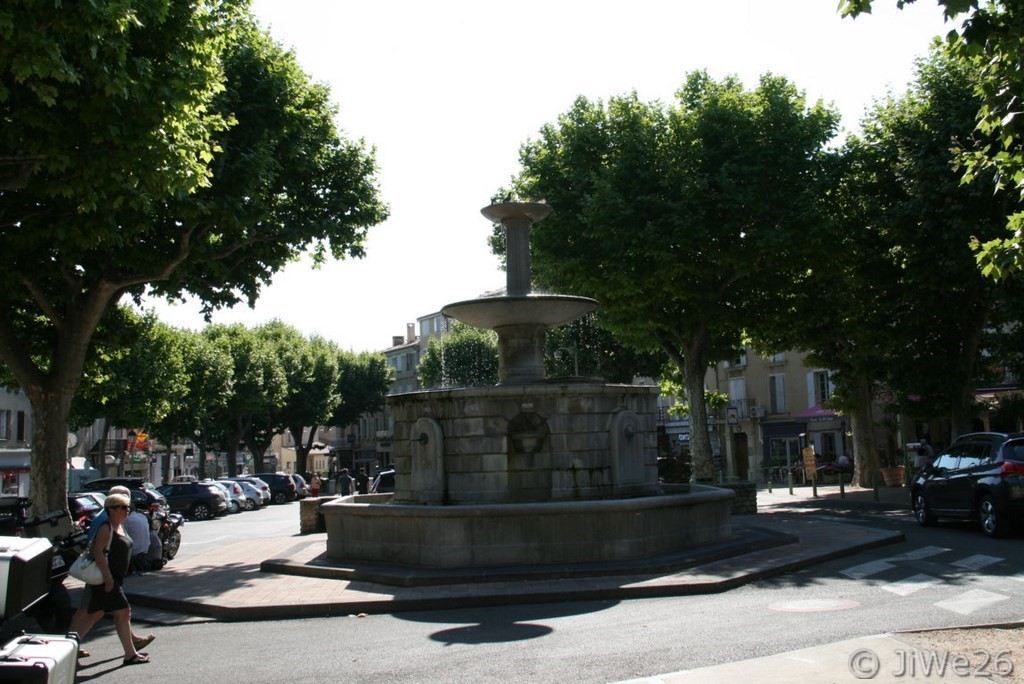 Nyons-La Fontaine Nyonsaise