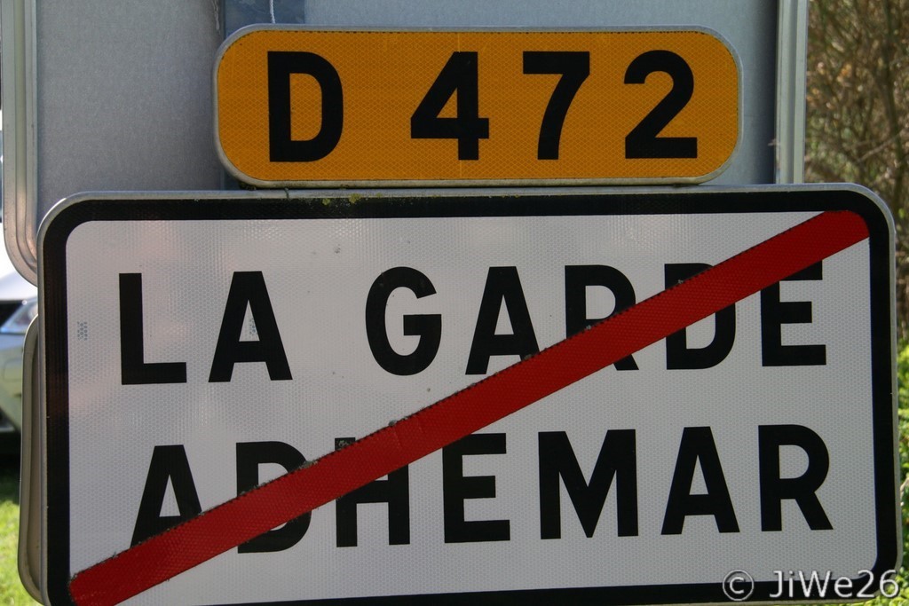 Voilà, ici s'achève notre visite de ce très joli village médiéval, j'espère que ce petit reportage vous donnera envie d'aller le visiter si vous passez dans ce coin