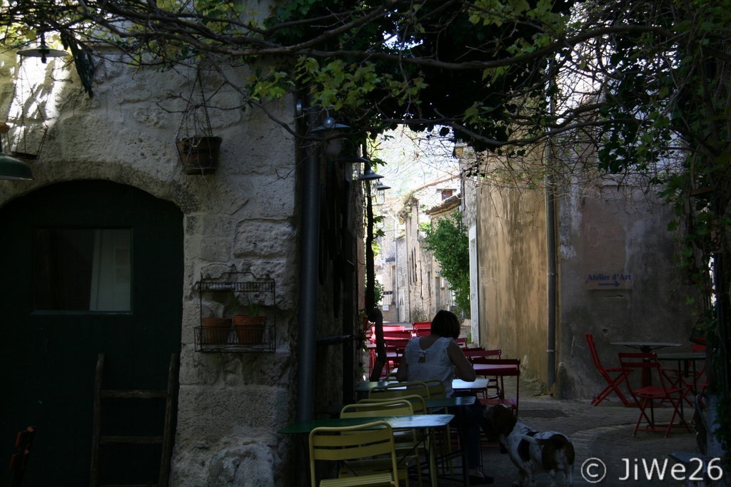 Restaurant Le Tisonnier, spécialité de poisson, rue de la Loge