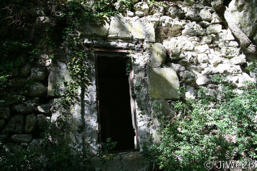 L'oratoire a été inauguré le 25 août 1945