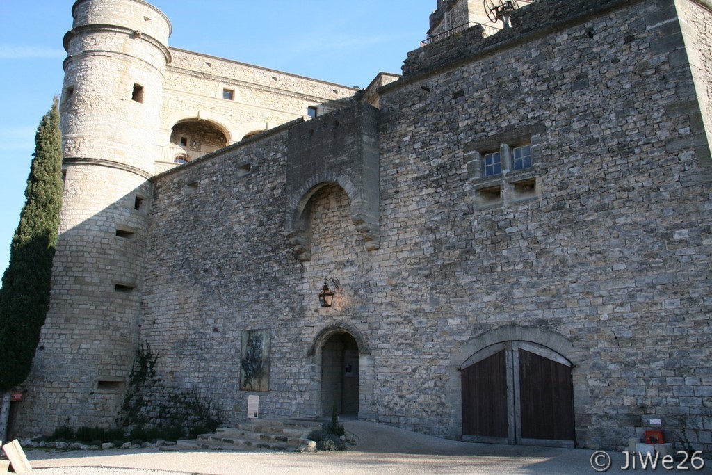 Le château en nid d'aigle