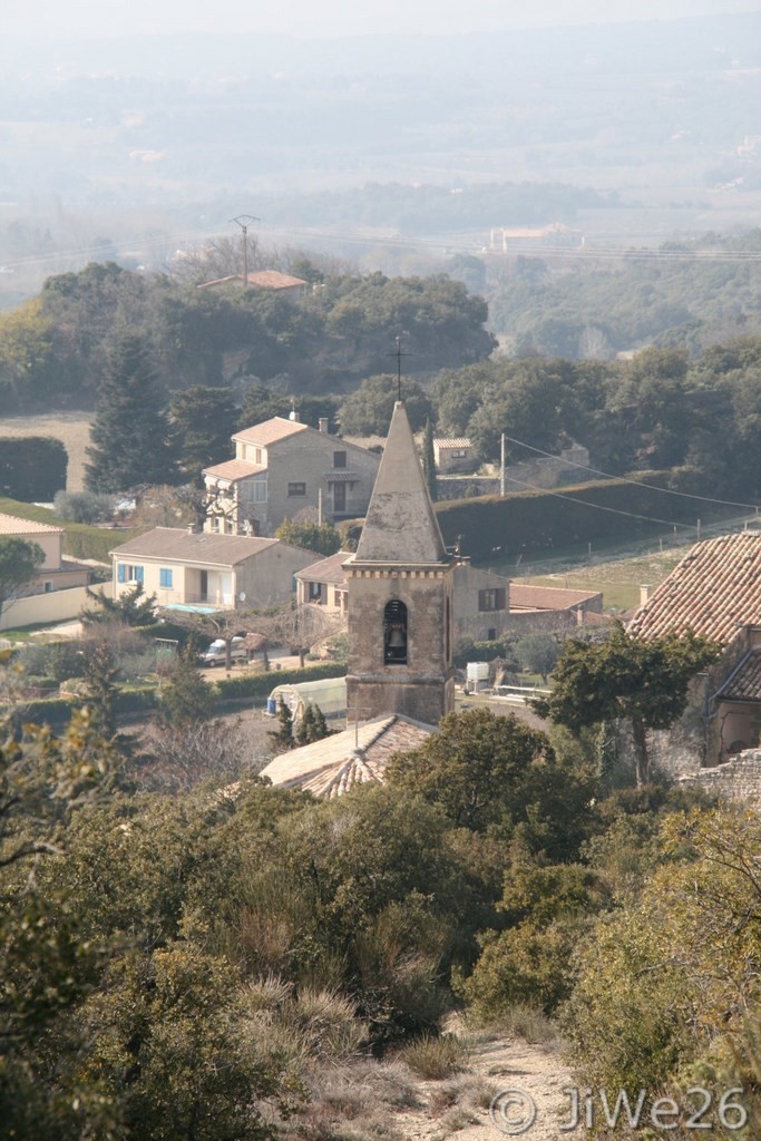 Le Pègue_Le clocher vu d'en haut