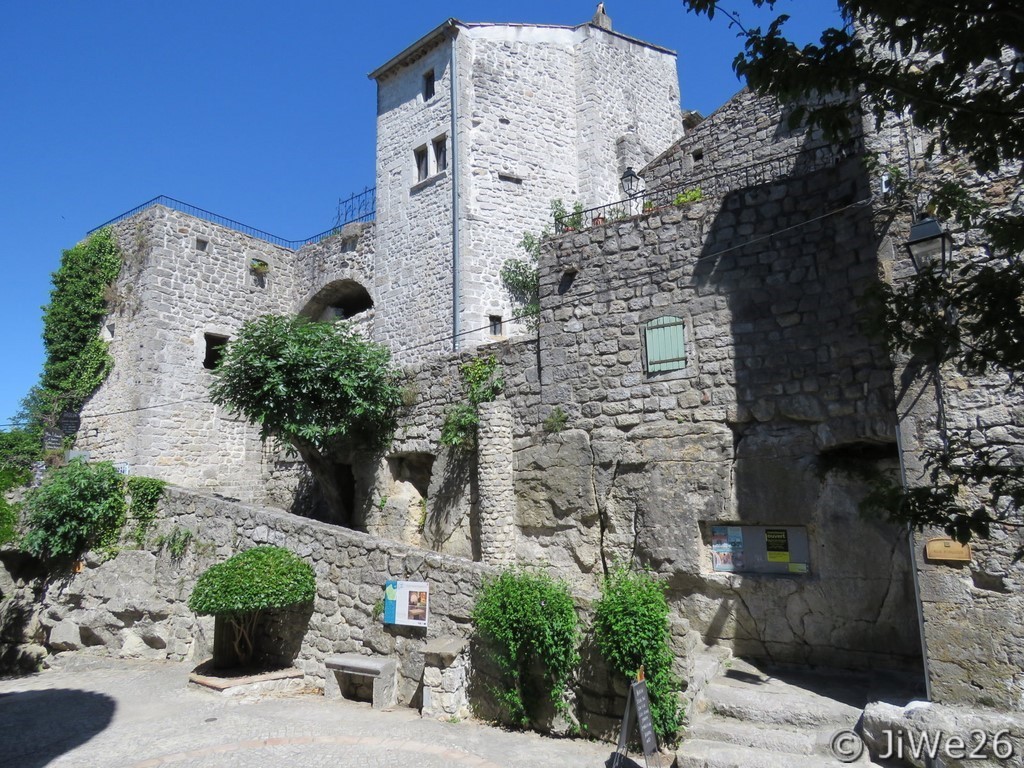 Petit tour par la rue publique