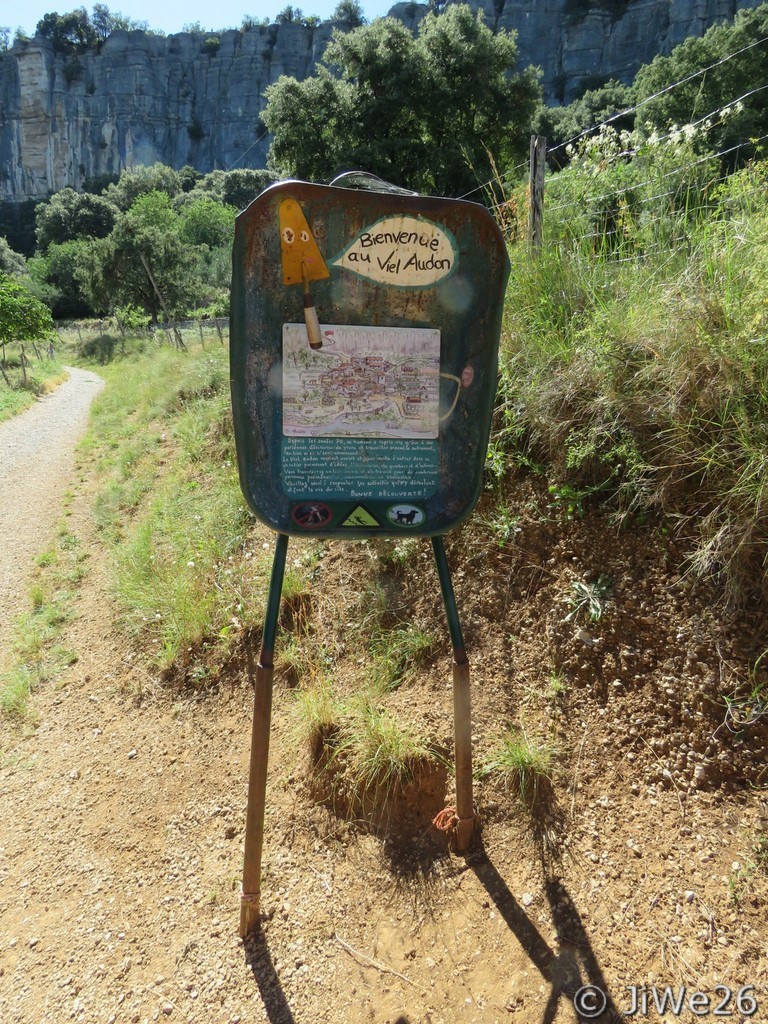 Accueil original pour le Viel Audon