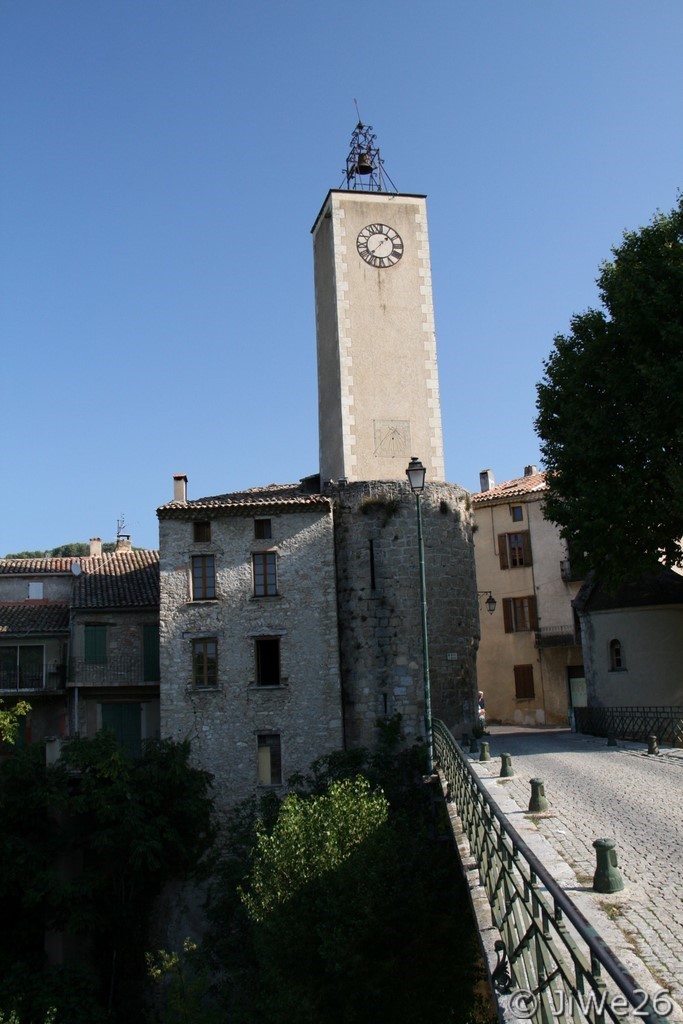 La tour de l'horloge, Porte du Pont