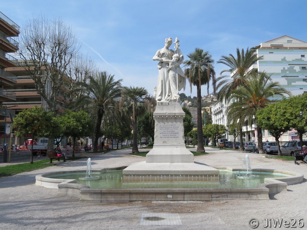 Célébration le 23 octobre 1960 par le Général de Gaulle du centenaire de la réunion de Menton à la France