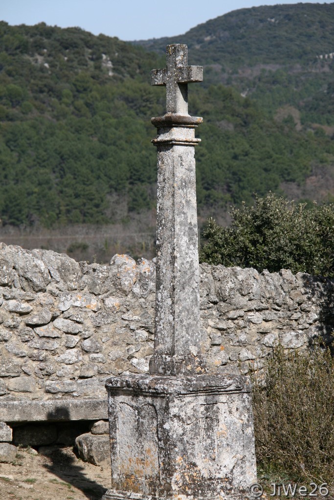 Je n'ai pas trouvé leur justification