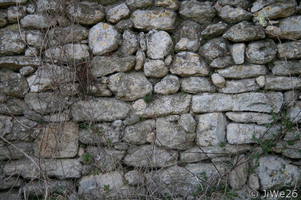 Le charme des vieux murs d'antan