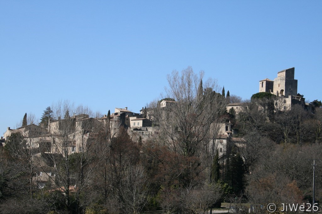 Le vieux village vu depuis Gougne