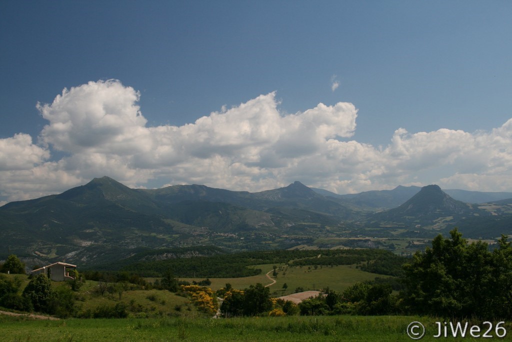 Superbe vue sur les hauteurs des Baronnies