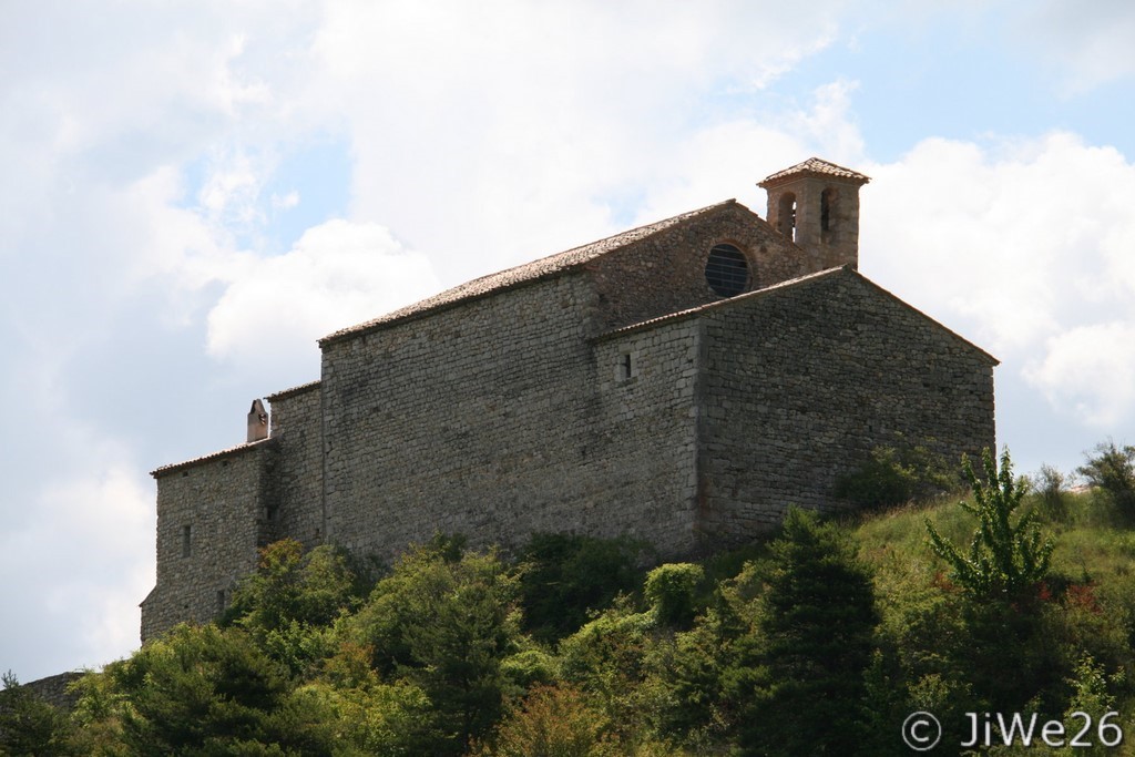 Imposant bâtiment que cette église