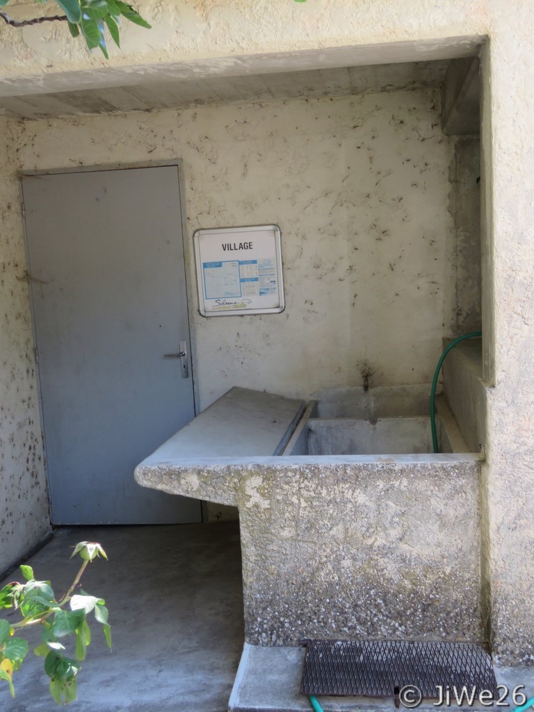 Le lavoir public