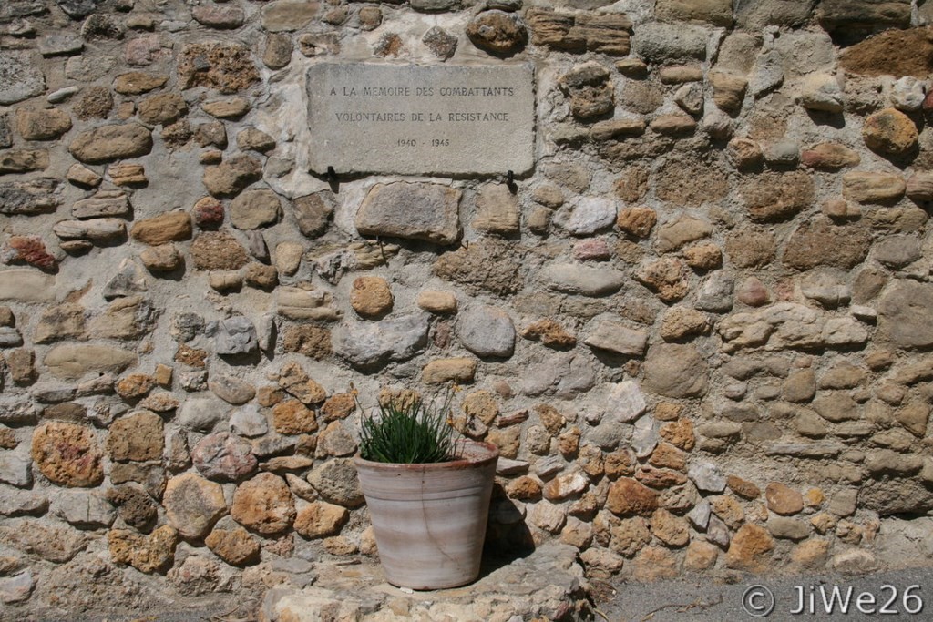 Une pensée pour les combattants volontaires de la résistance 40-45