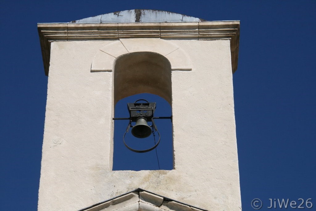 Gros plan sur la cloche