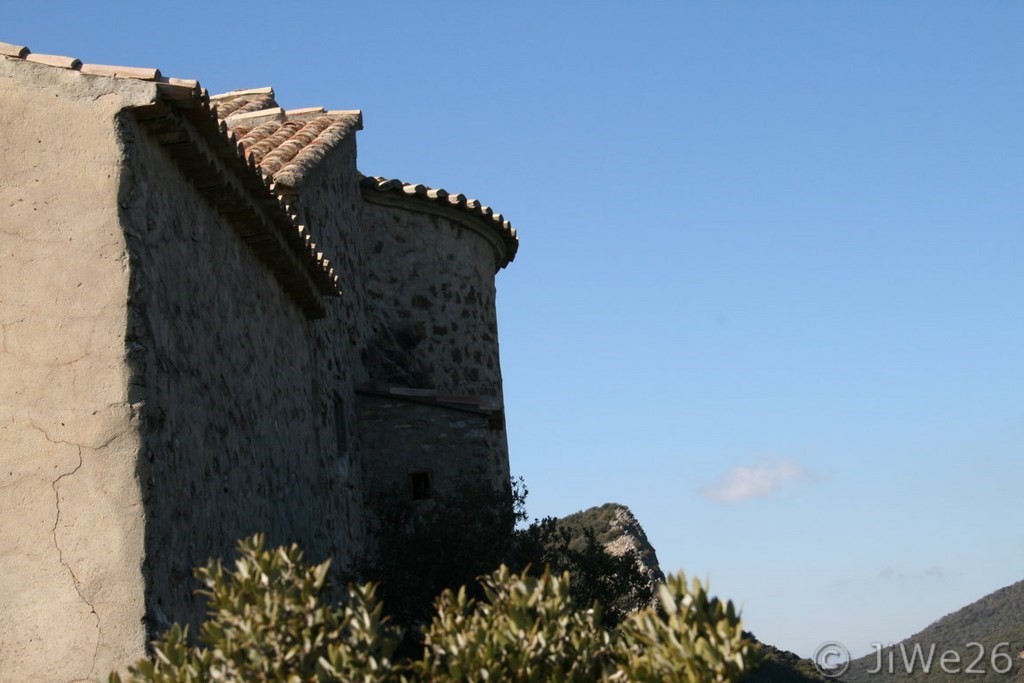 Vue arrière de la chapelle