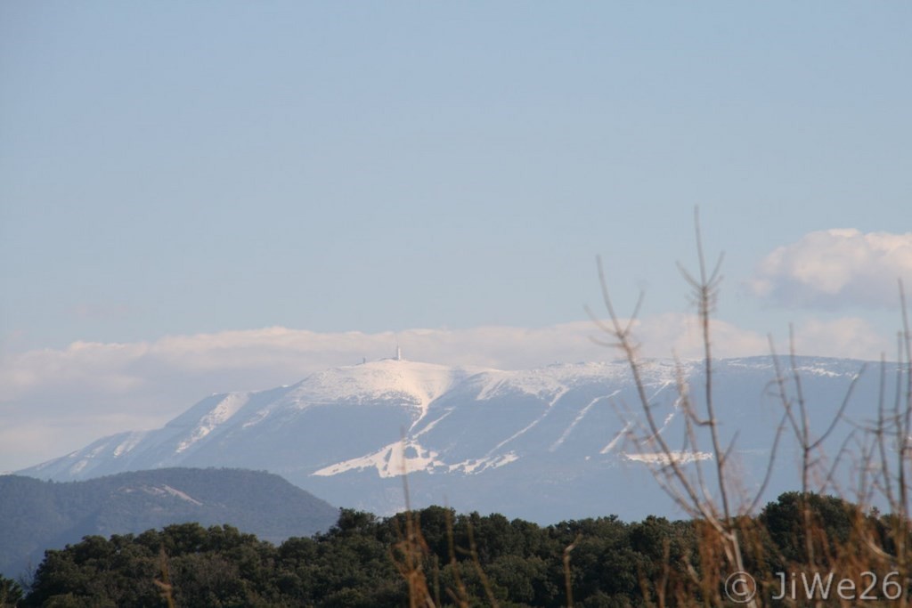 Encore un coup d'oeil sur le Mont Ventoux