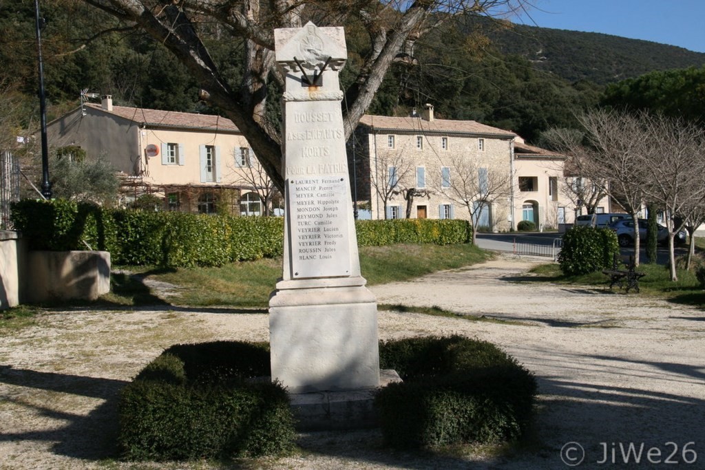 Monument aux morts pour la patrie 1914-1918 et 1939-1945