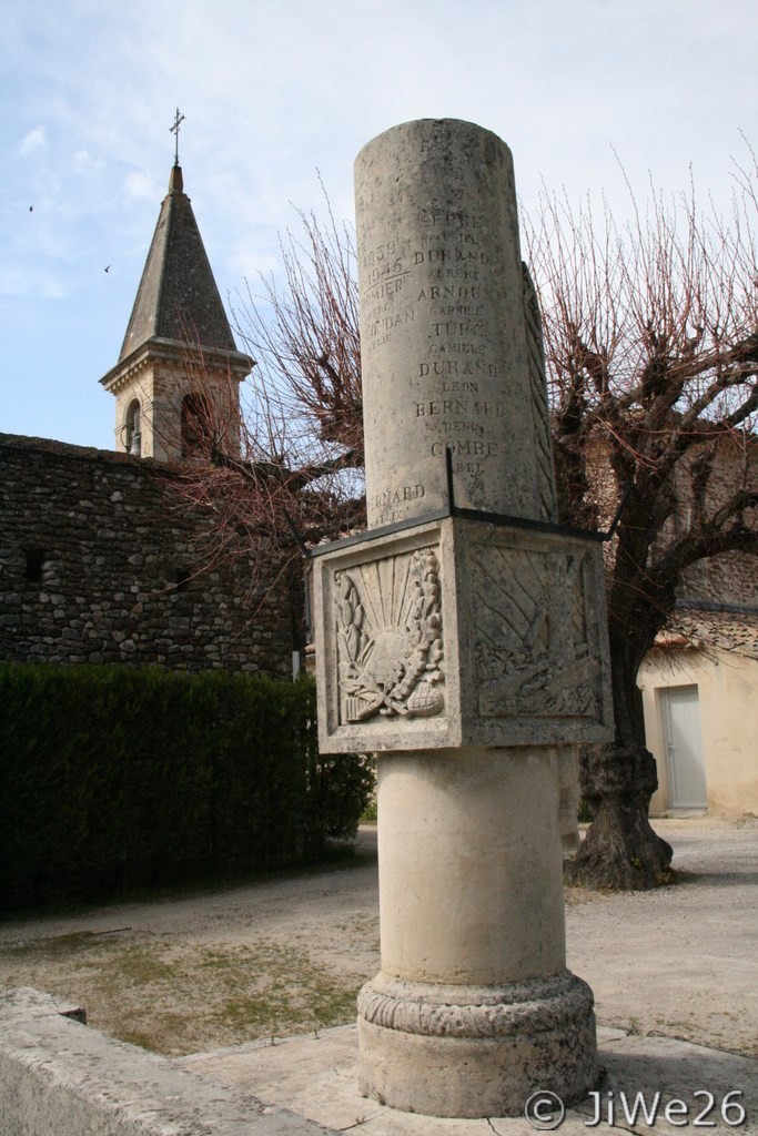 Aux morts de 1939-1945