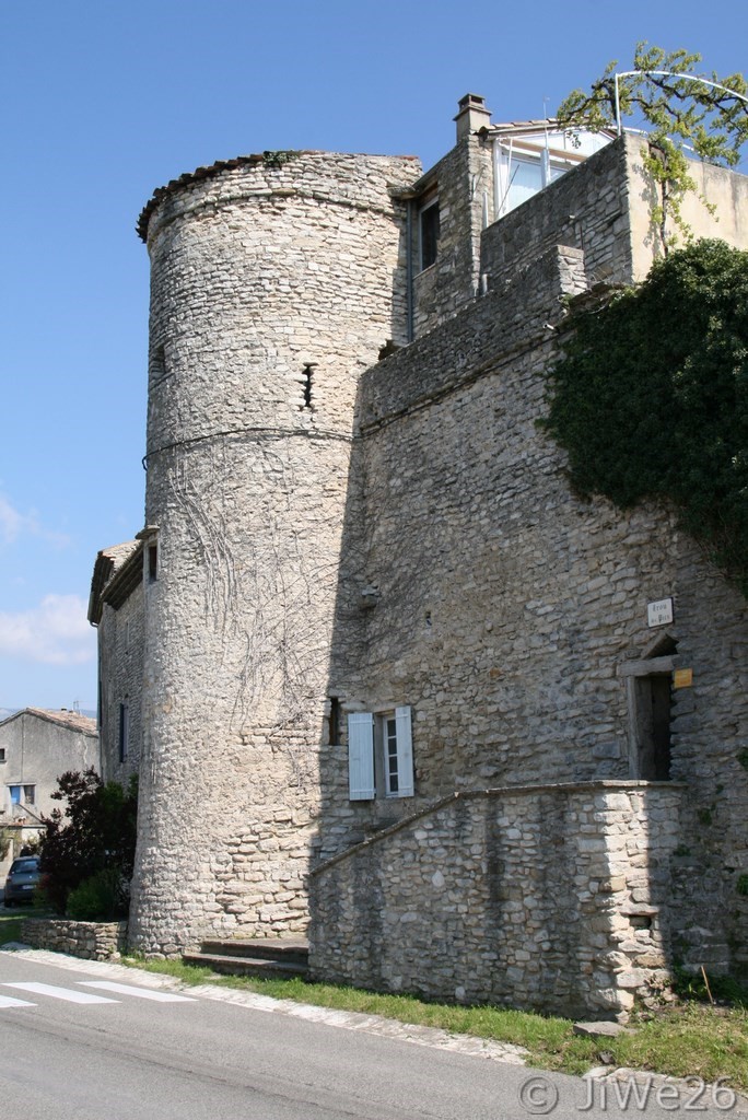 L'une des onze tours