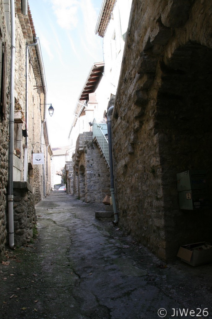 La rue des Balcons prise dans l'autre sens