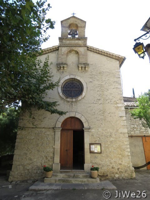 L'église paroissiale datant de 1890
