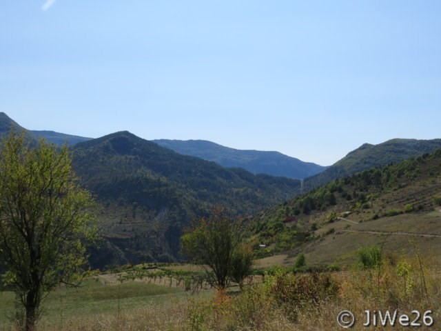 Voilà, nous quittons cet endroit historique pour monter au Rocher du Caire 