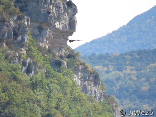 Tantôt rochers, ...