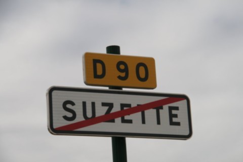 Sortie du village de Suzette