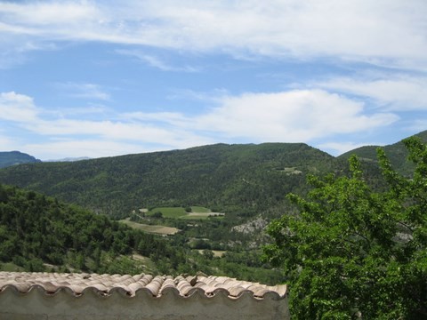 De par sa situation haut perchée, Arpavon nous offre de superbes panoramas