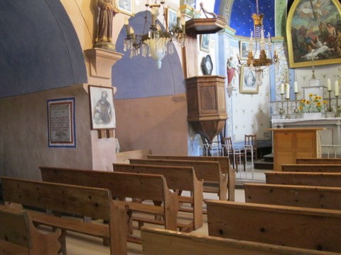 Encore une photo de la chaire à prêcher puis nous quitterons l'église
