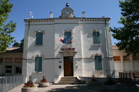 La Mairie de Charols