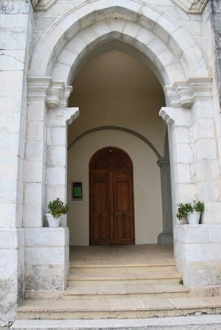 Détail de l'entrée de l'Eglise