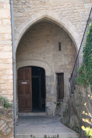 L'entrée de l'église