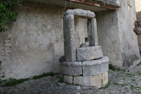 Le vieux puits