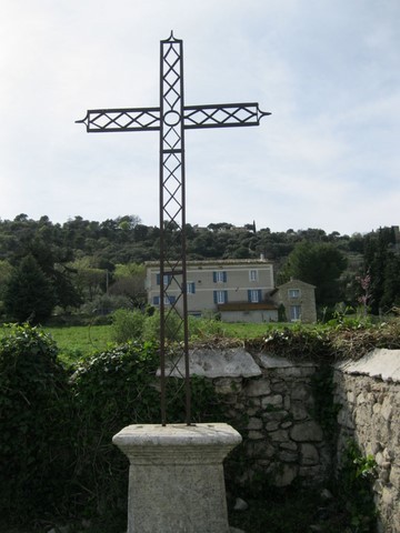 Crestet, village médiéval