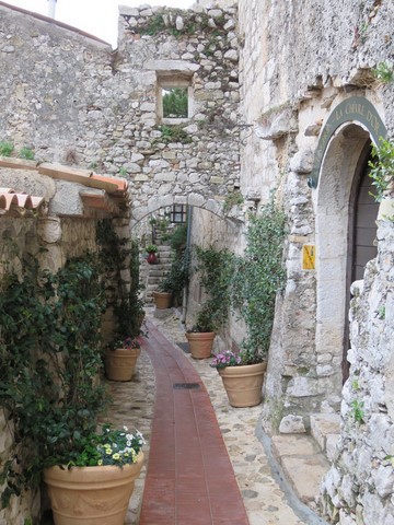 Petite ruelle de pierres