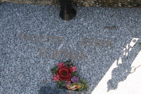 La sépulture de Violette Leduc